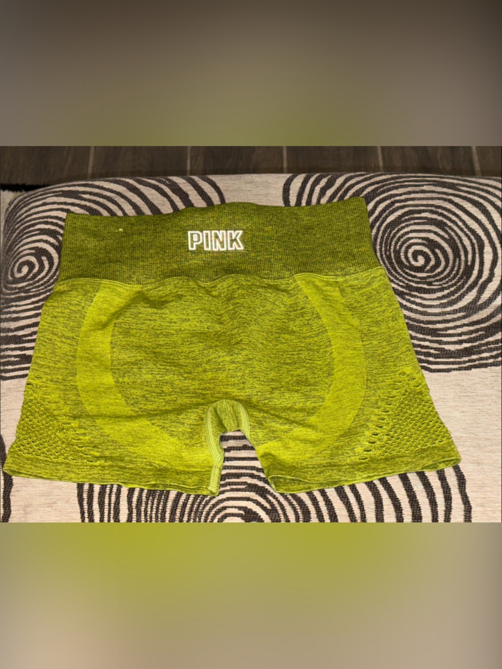 Victoria secret pink active Seamless Lime Green Workout Shorts XS